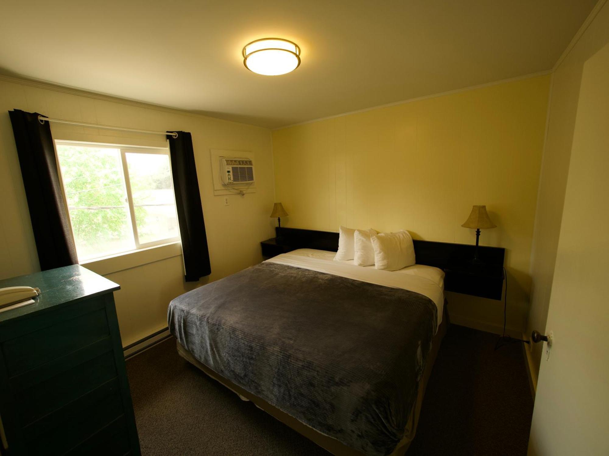 Valley Motel 3*